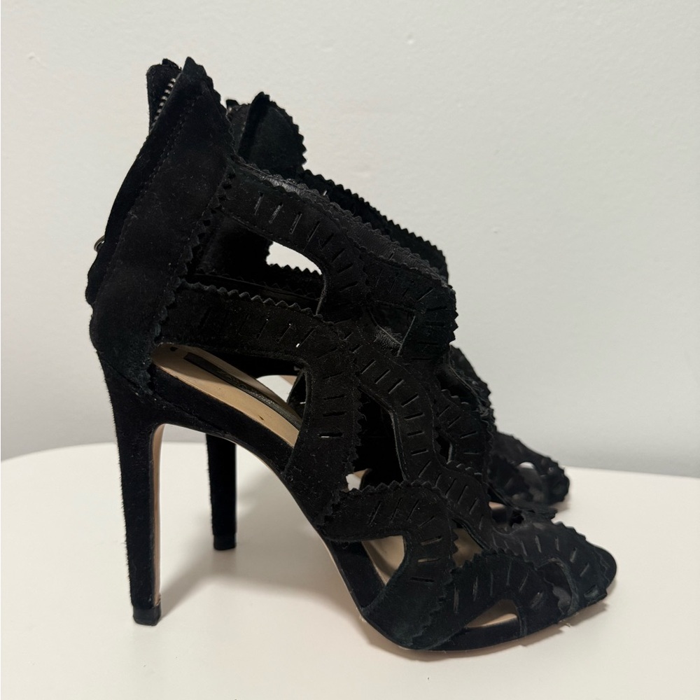Black Zara heels